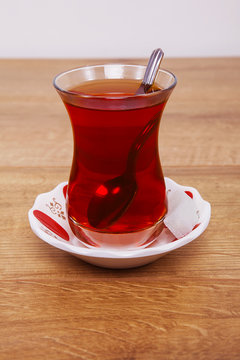 Schwarzer Tee