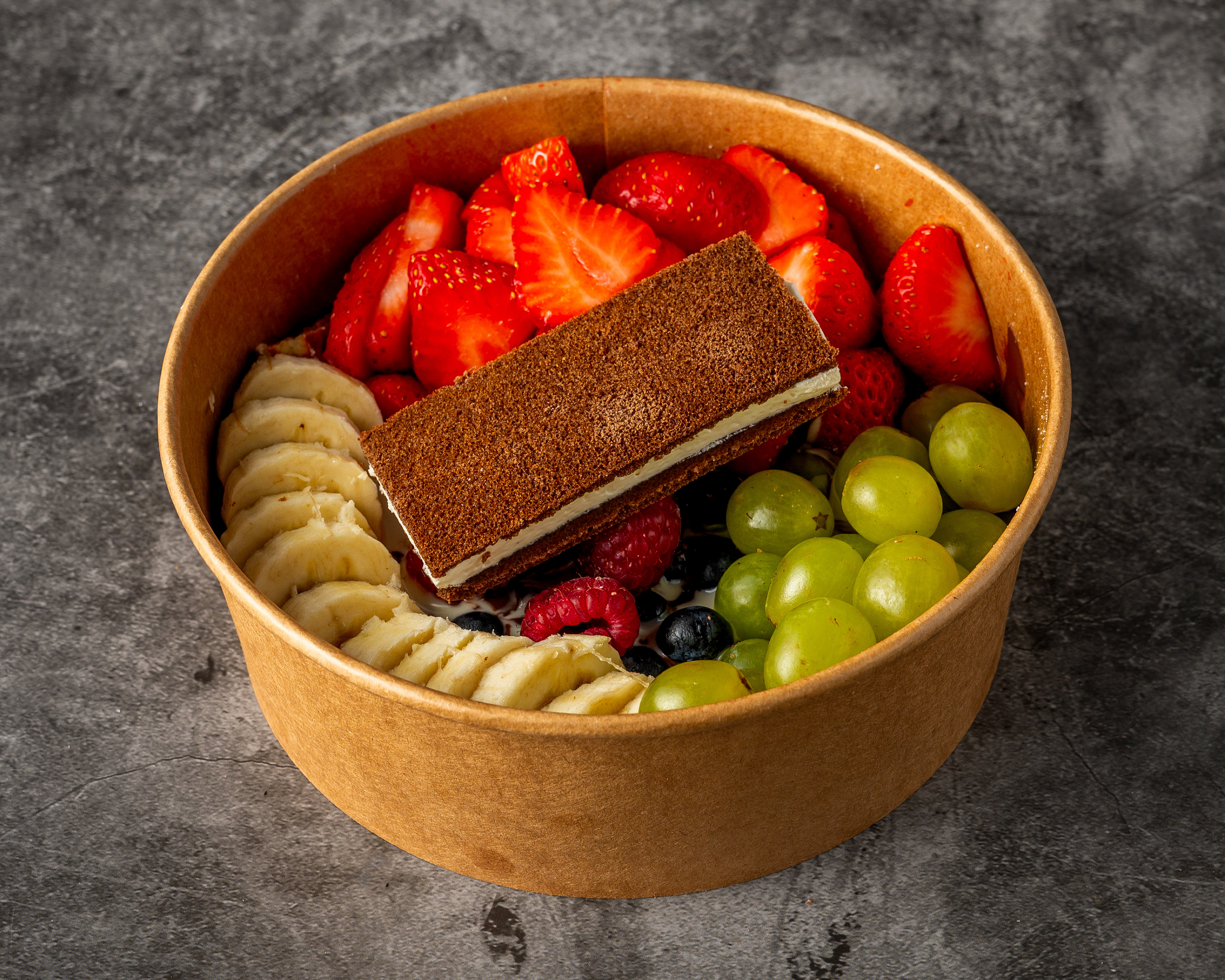 Milch-Schnitte Deluxe Bowl mit Obst