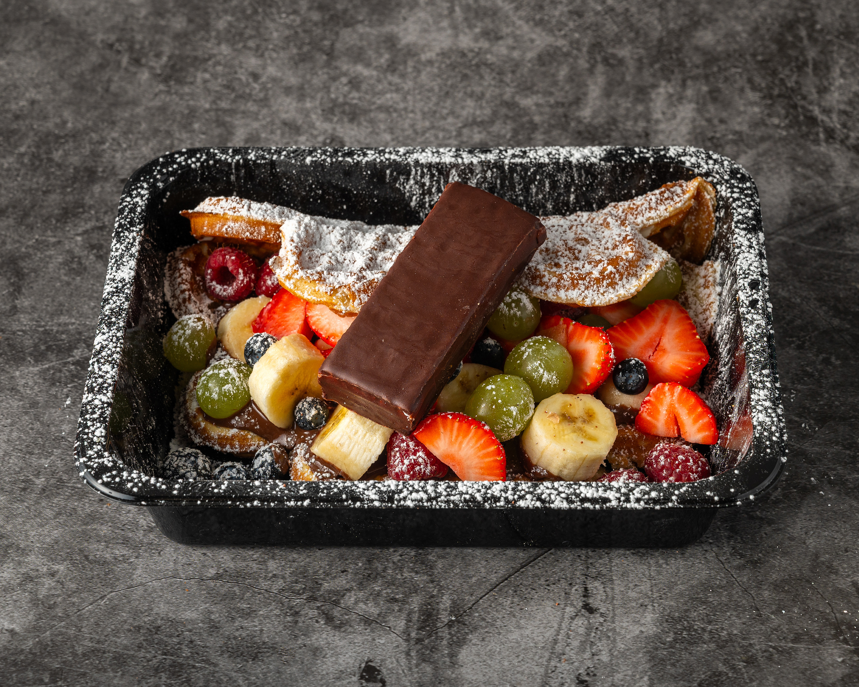 Kinder Pinguin Deluxe Waffel mit Obst