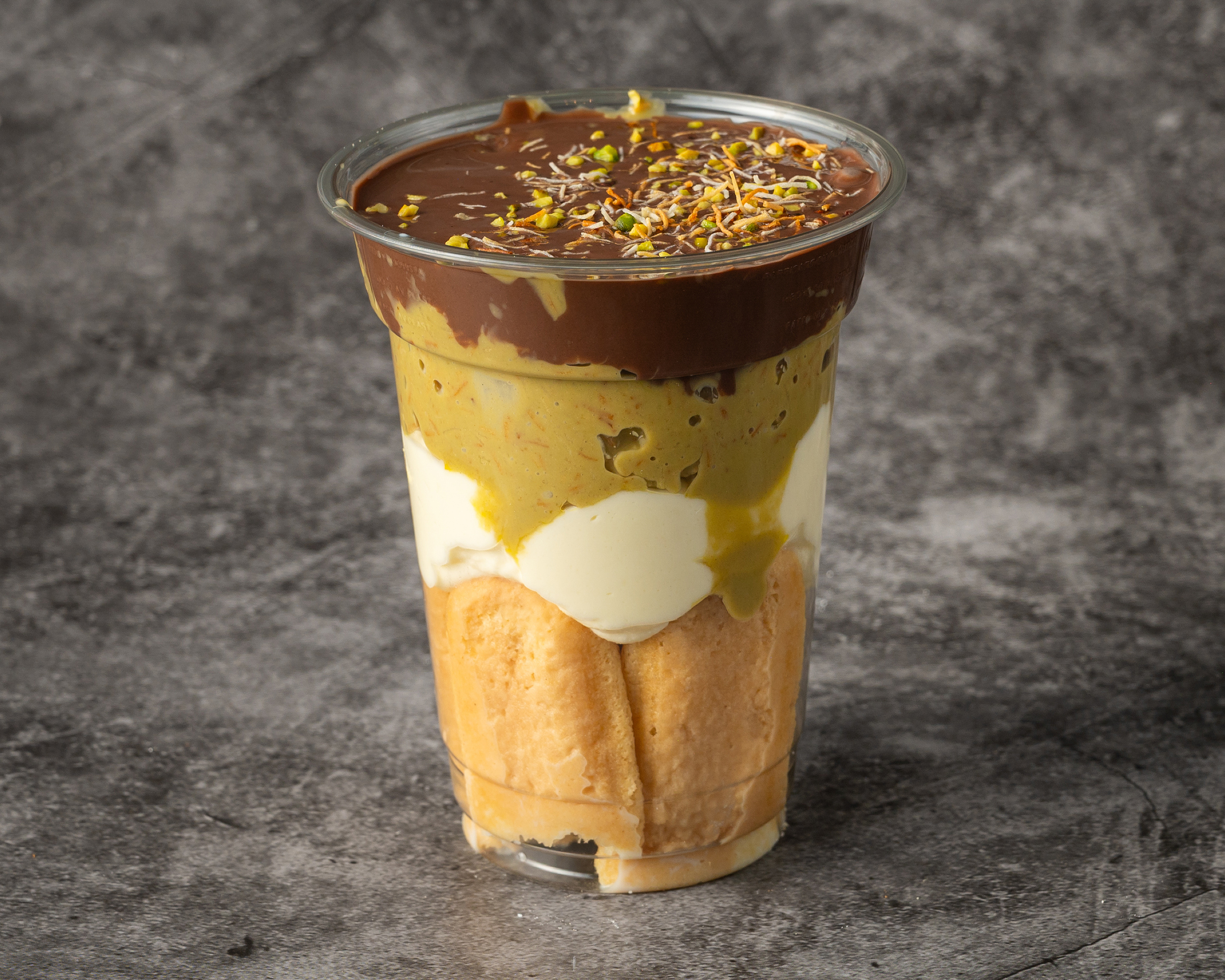 Dubai Chocolate Tiramisu Becher